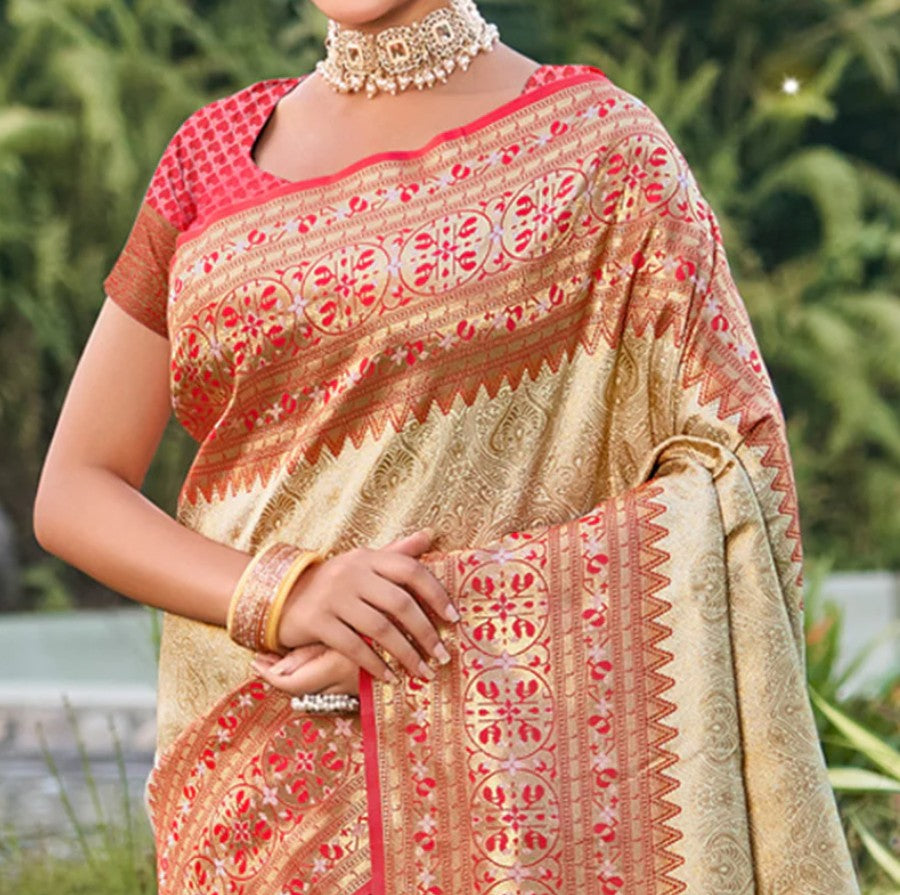 Woven Kanjivaram Silk Saree With Tassels