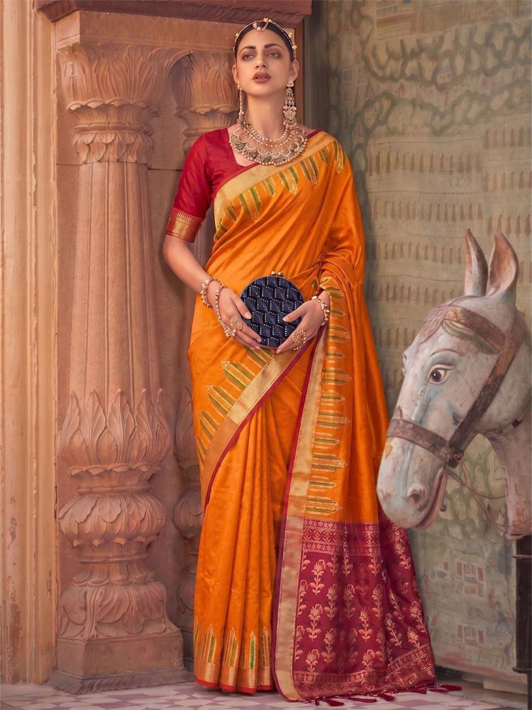 Soft Silk Saree With Zari Work
