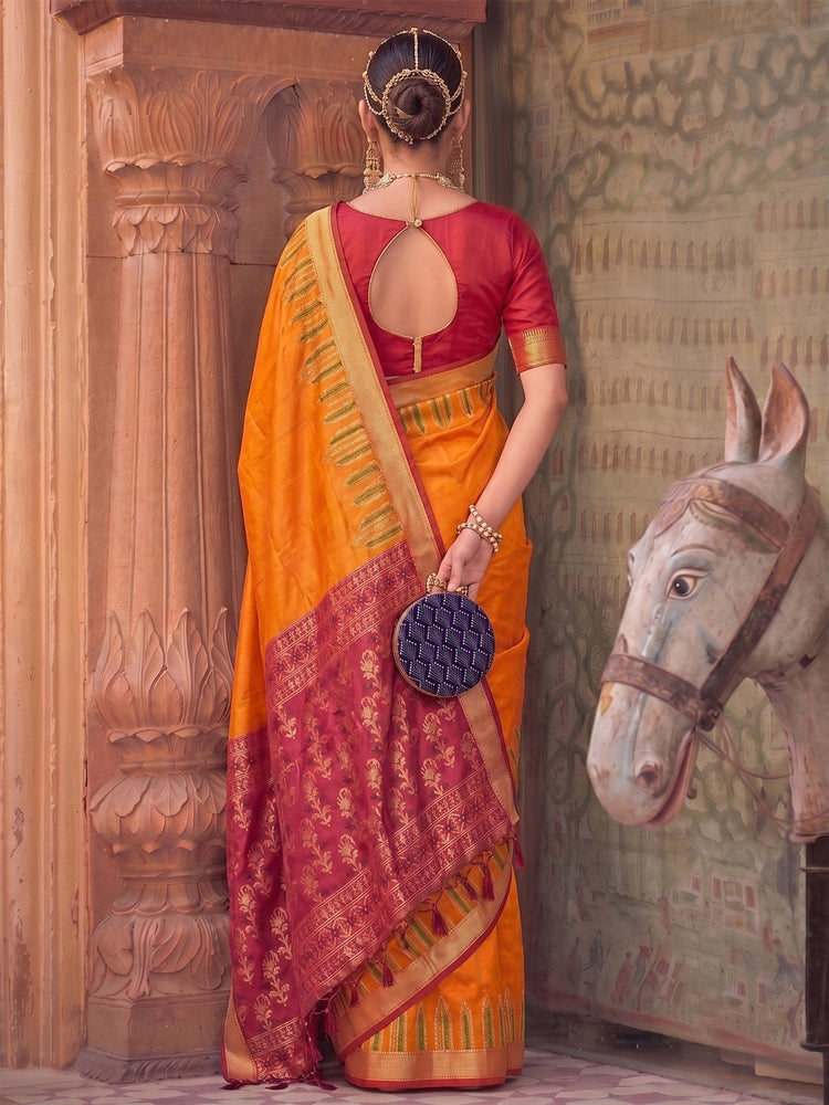Soft Silk Saree With Zari Work
