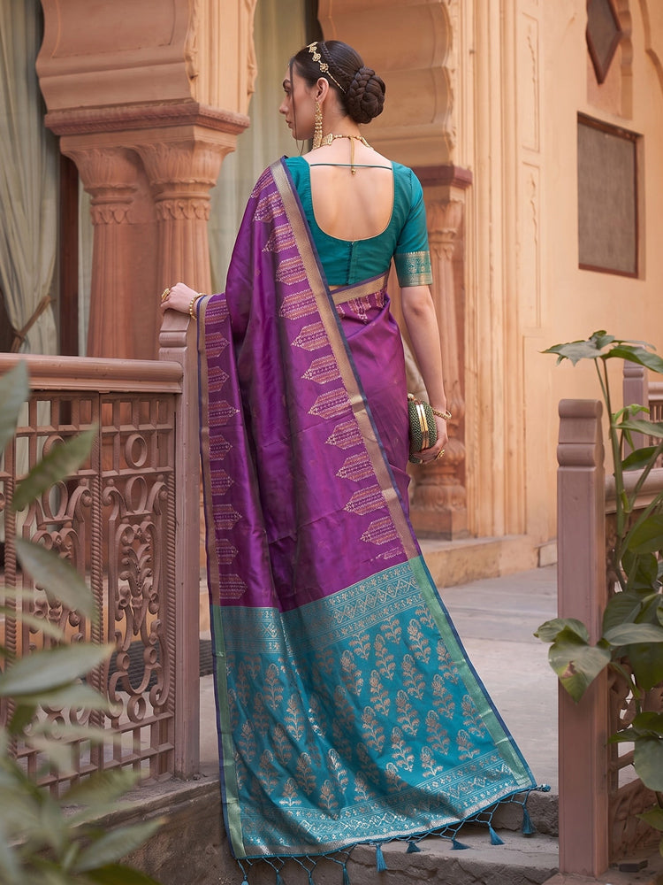 Soft Silk Saree With Zari Work