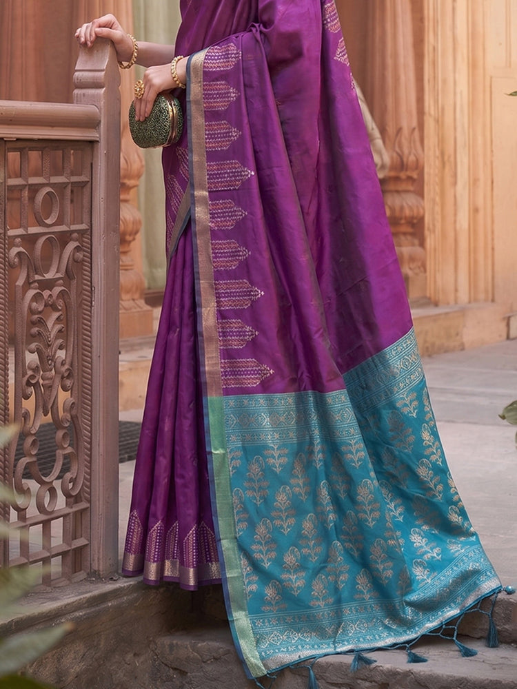 Soft Silk Saree With Zari Work