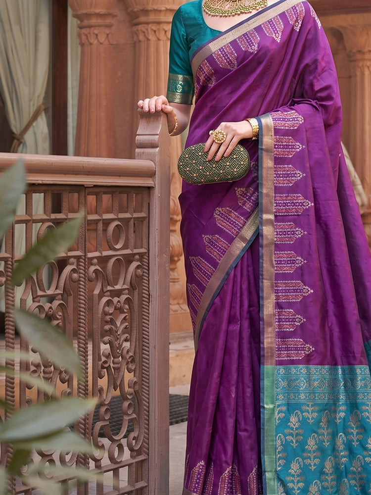 Soft Silk Saree With Zari Work
