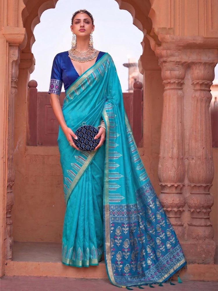 Soft Silk Saree With Zari Work